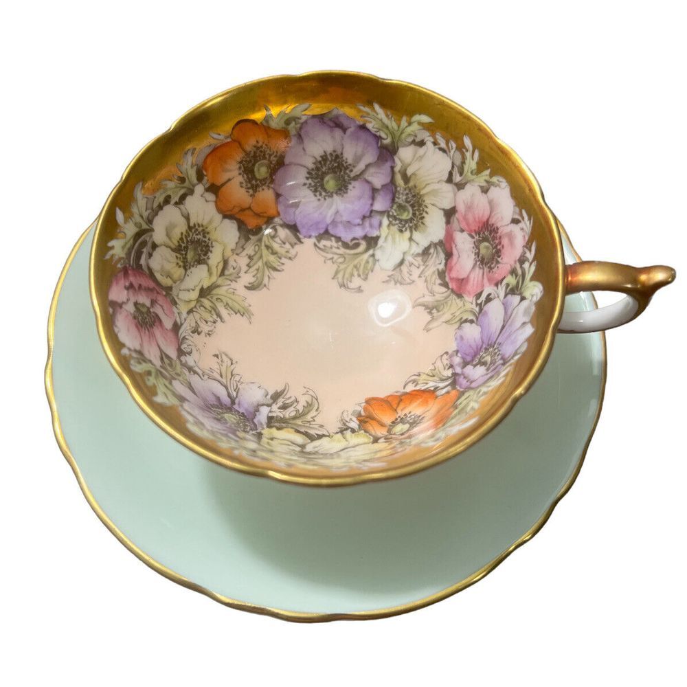 VTG Paragon Anemones Poppies on Gold Pink Background Tea Cup & Saucer Blue Rare! - Picture 2 of 16